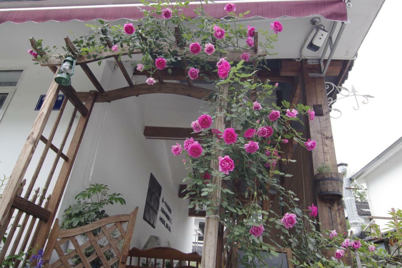 Hangzhou JiuYueJi Bed&Breakfast Exterior foto