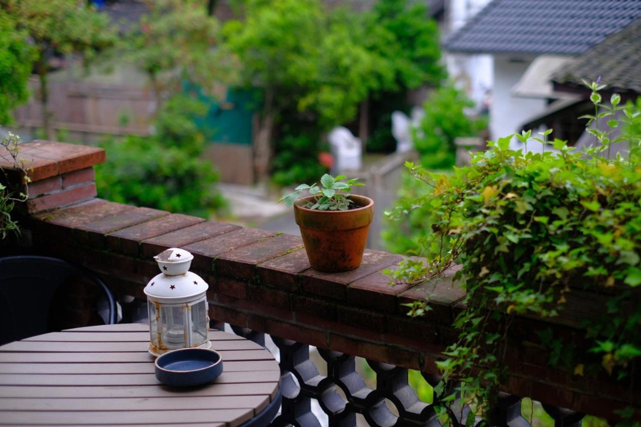 Hangzhou JiuYueJi Bed&Breakfast Exterior foto